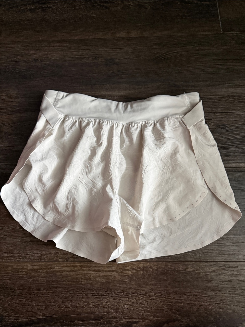 lululemon athletica Cream Layered Textured Running Skort